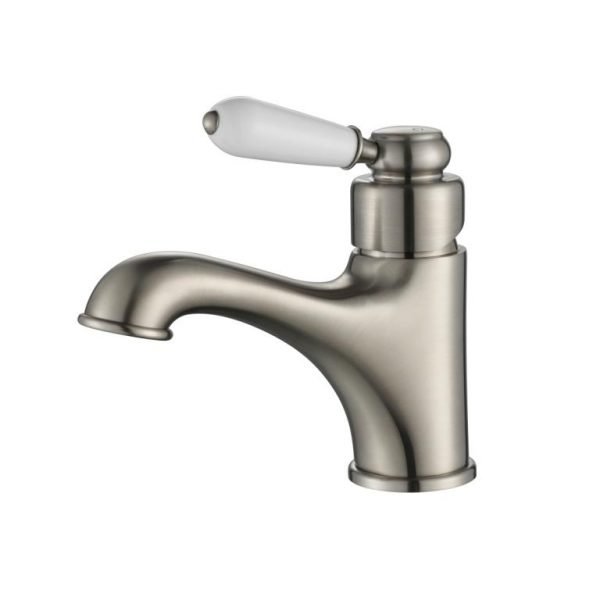 BRUSHED NICKEL