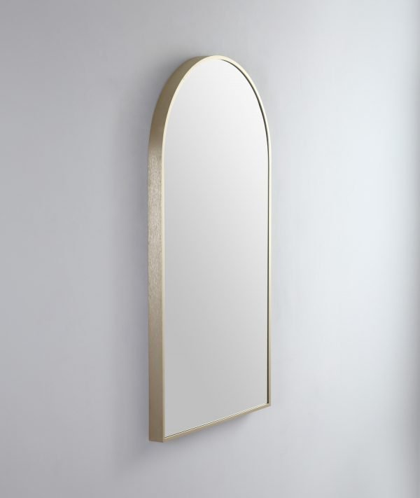 BRUSHED BRASS