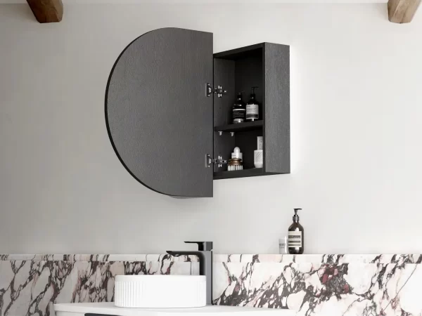 BALCK OAK, 900