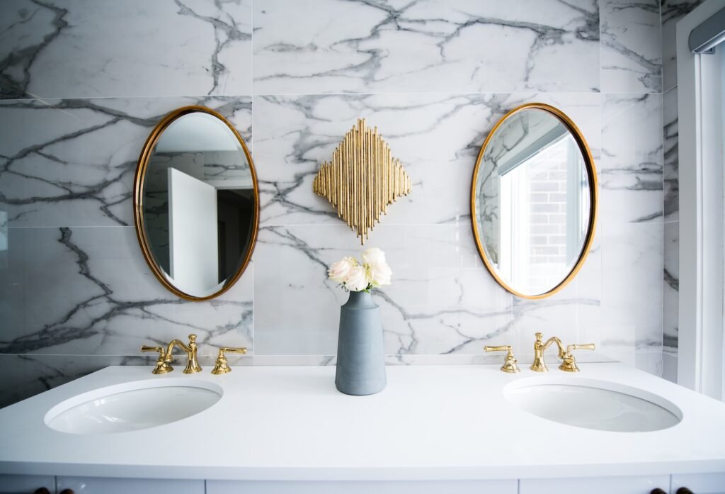 bathroom vanity
