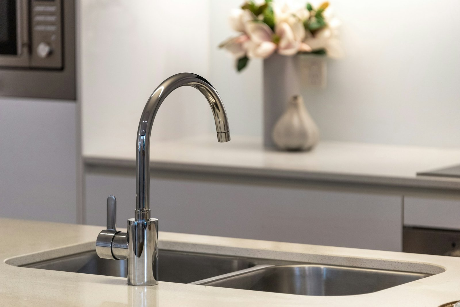 kitchen tapware