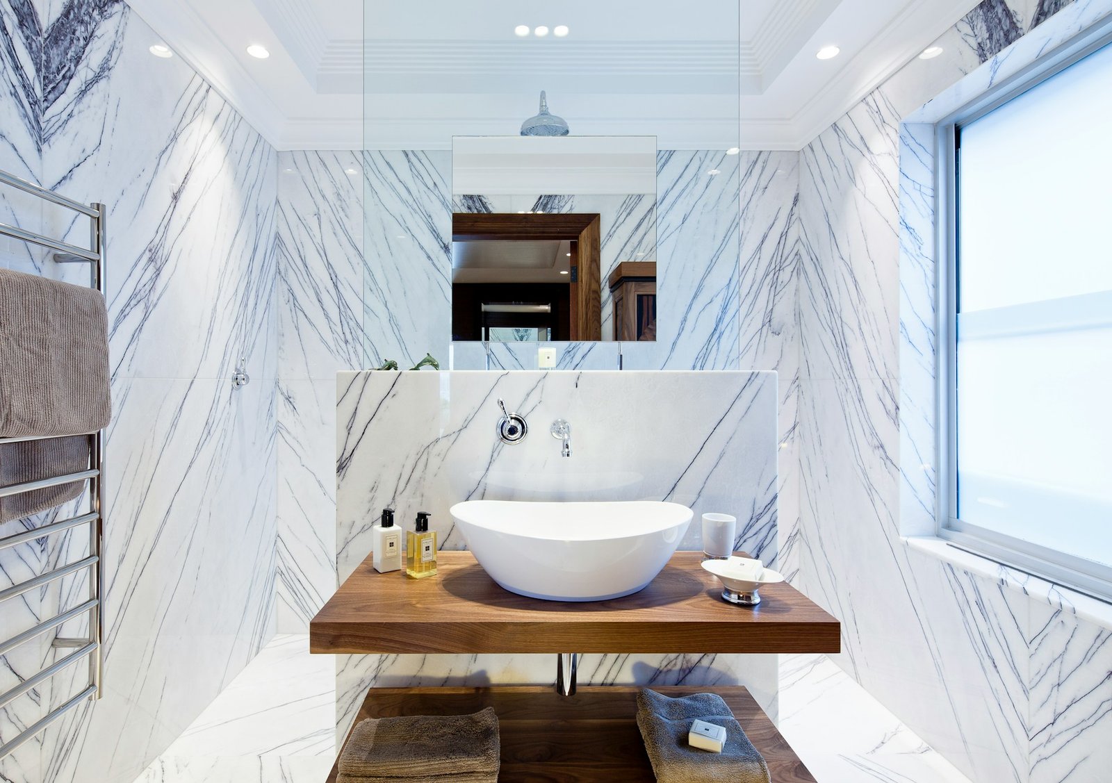 bathroom basin