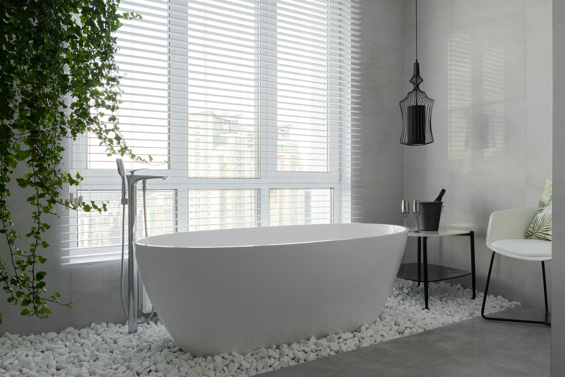 freestanding bathtub