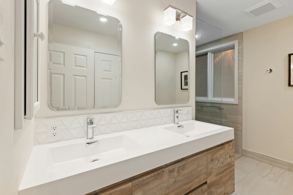 bathroom vanity