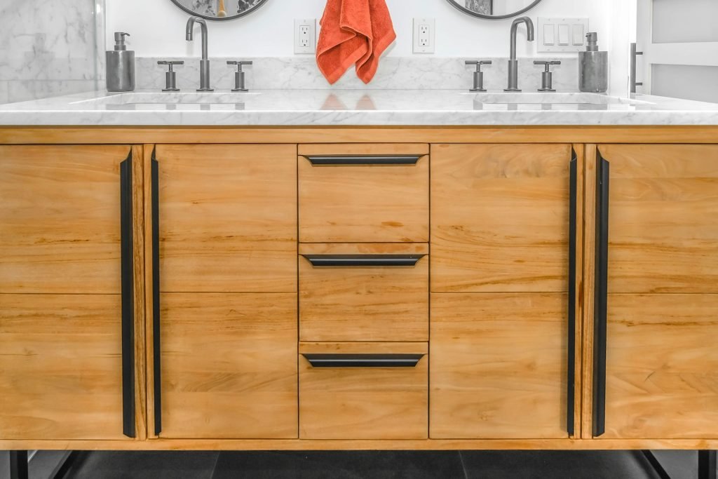 bathroom cabinets