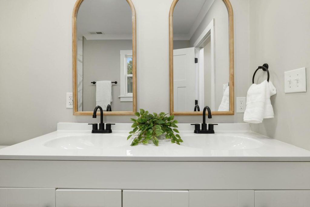 bathroom vanity